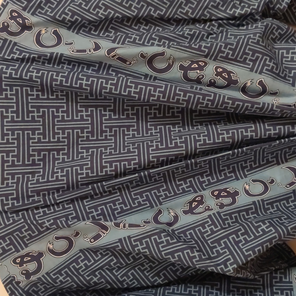 Ichi Ban Robe - Picture 5 of 8